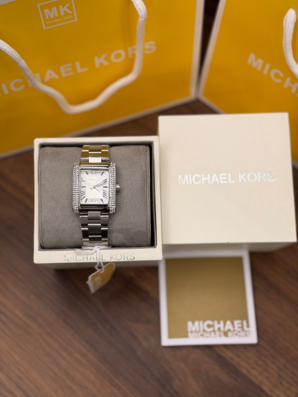 MICHAEL KORS