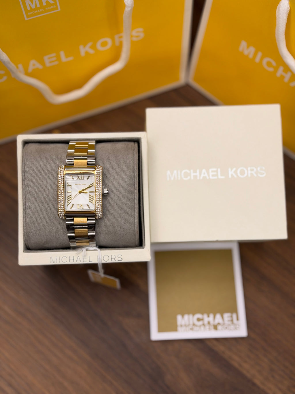 MICHAEL KORS